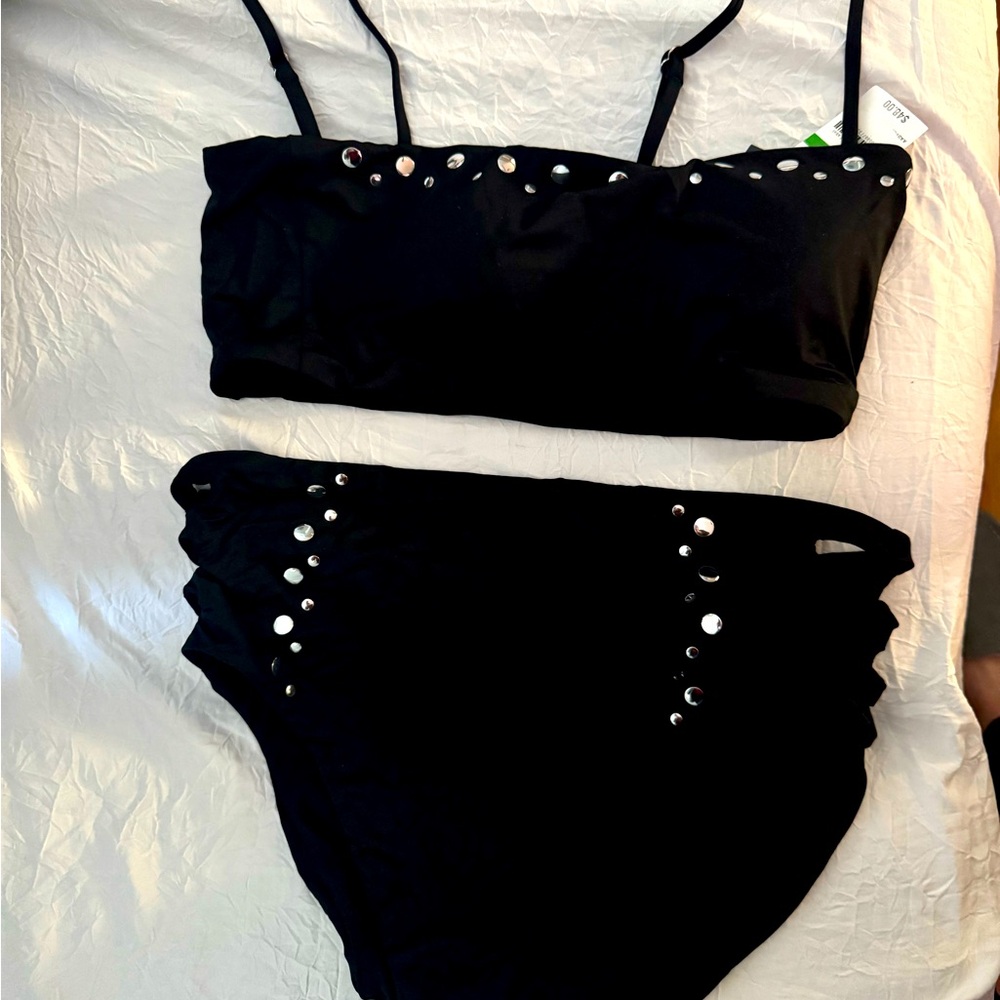 NWT Bar III bath suit set! L top/XL bottom